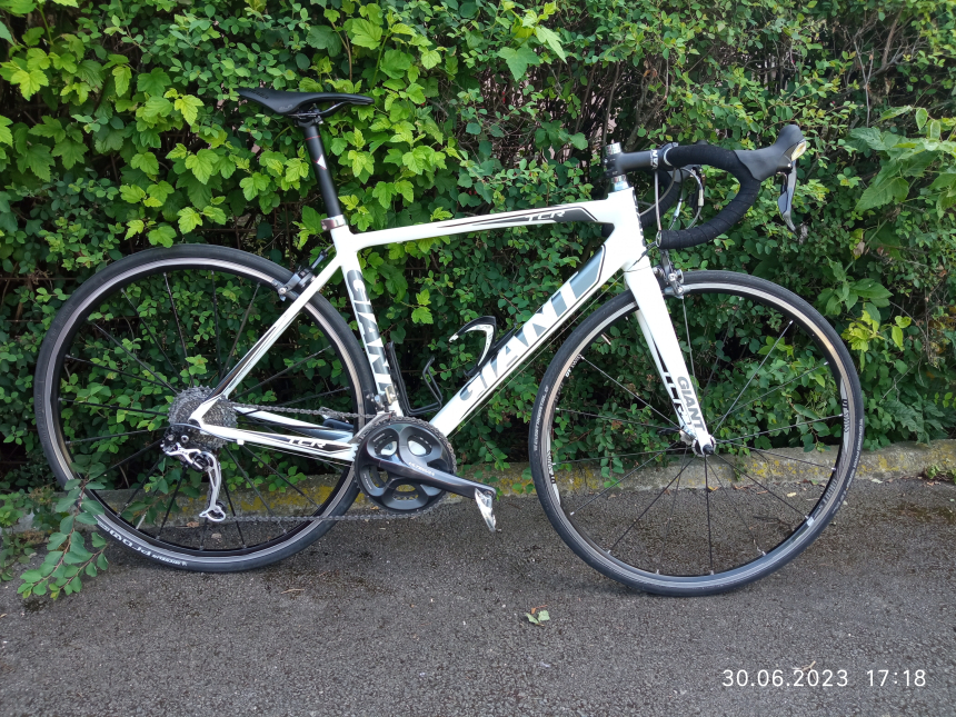 - Giant TCR Compact 2012