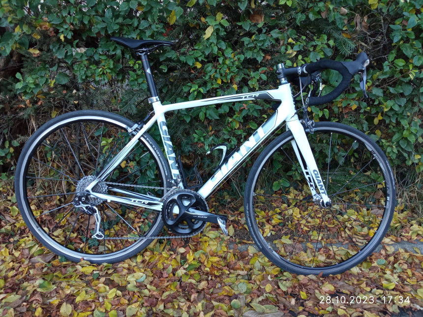 - Giant TCR Compact 2012